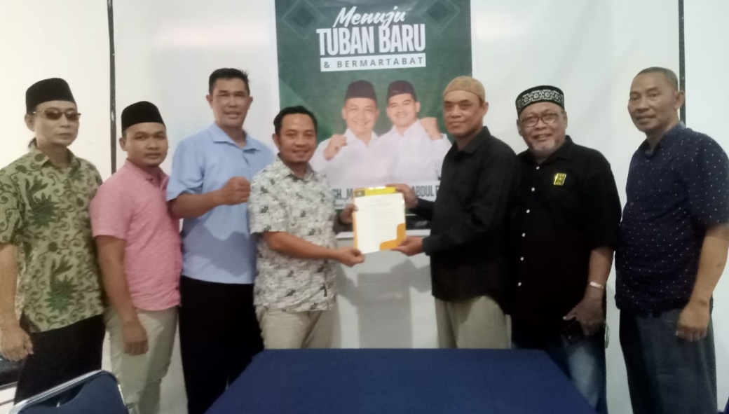 Surat Dukungan B1 KWK dari Partai Ummat Diserahkan ke Bapaslon Riyadi - Wafi
