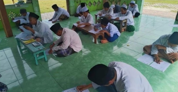 Madrasah Tsanawiyah Tahfidzul Quran Darul Falah Al Fatahiyyah: Membangun Karakter Lewat Alquran di Palang