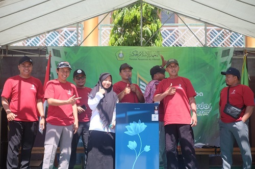 Tumpah Ruah, Semarak Jalan Sehat PP Al Hikmah Tuban Warnai Harjad ke-38