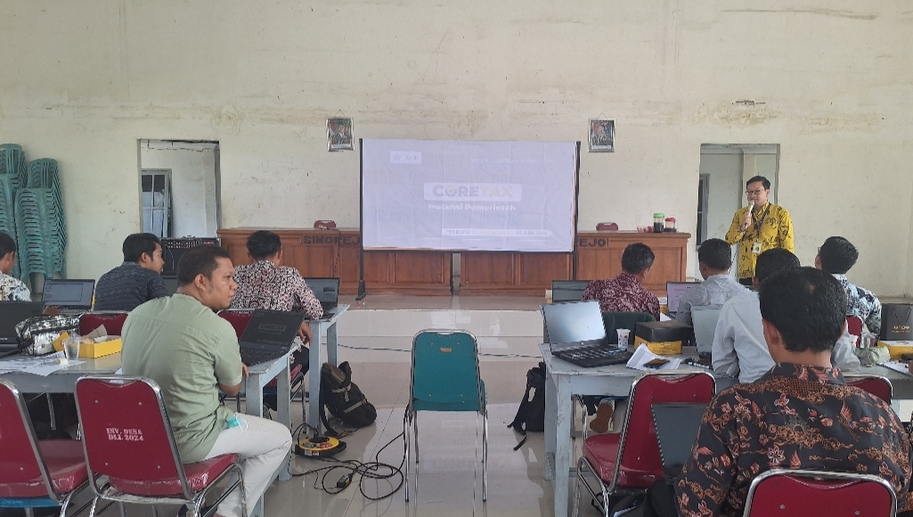 Jemput Bola, Ratusan Perangkat Desa Ikuti Sosialisasi Coretax dari KPP Pratama Tuban